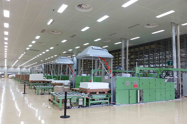 貴陽卷煙廠多聯(lián)機(jī)房采用可調(diào)式阻尼彈簧<a href='http://www.dikeurh.cn' target='_blank'><u>減震器</u></a>