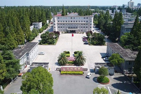 武漢江漢油田供熱移交改造<a href='http://www.dikeurh.cn' target='_blank'><u>彈簧減震器</u></a>信息